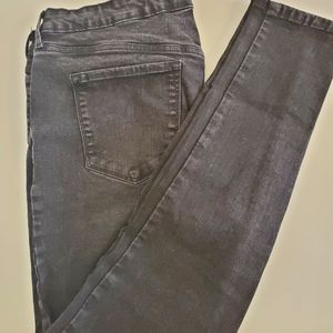 Old navy black washed rockstar skinny jeans